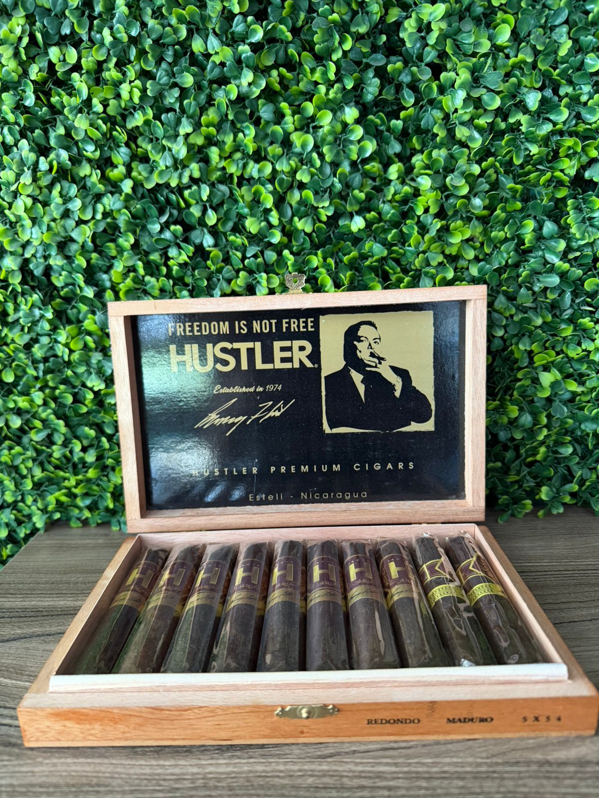 Hustler Premium 5x54 ESTELI NICARAGUA