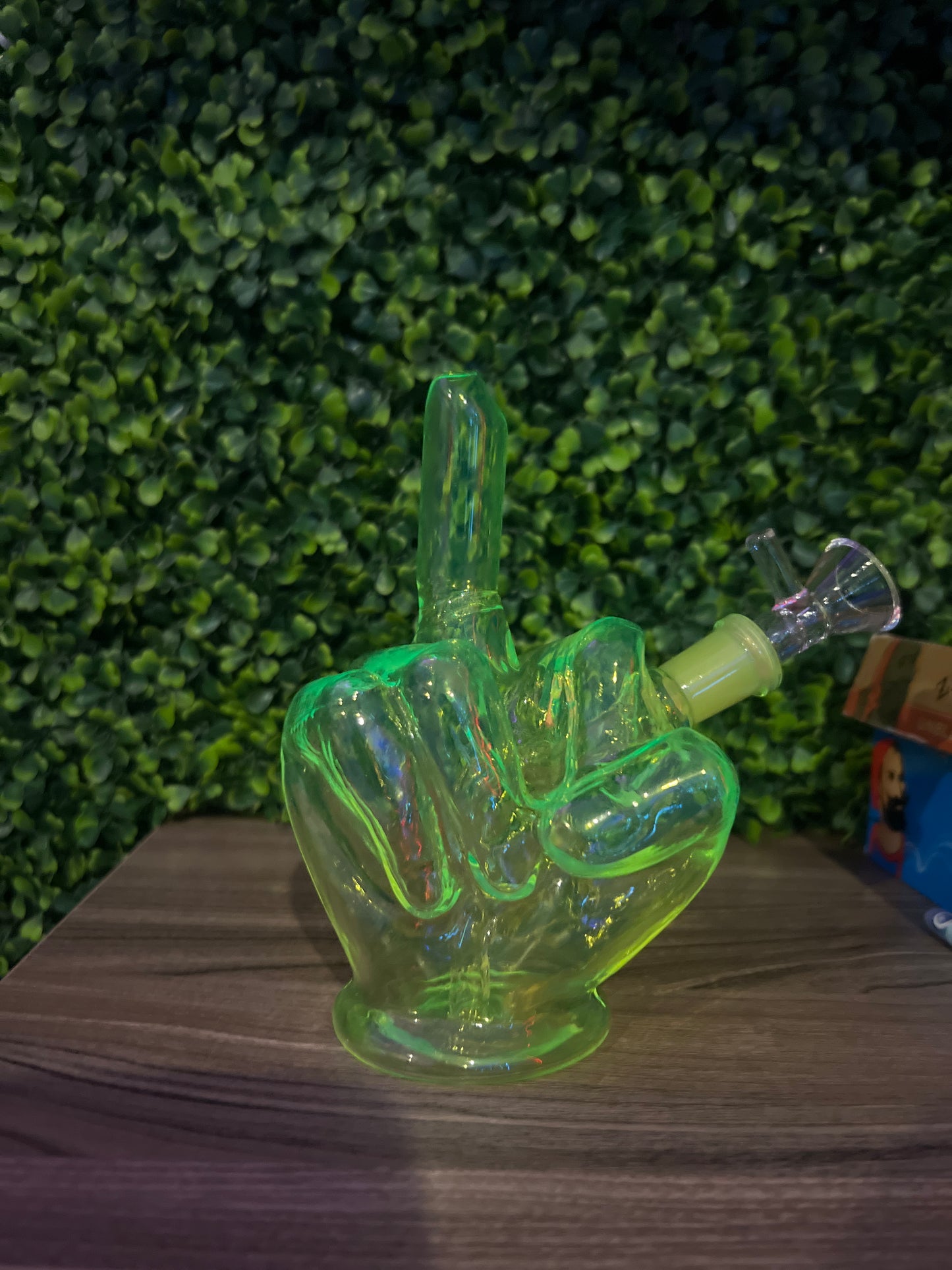 WATER PIPE MIDDLE FINGER