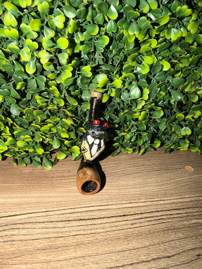 HAND CRAFTED MINI PIPE