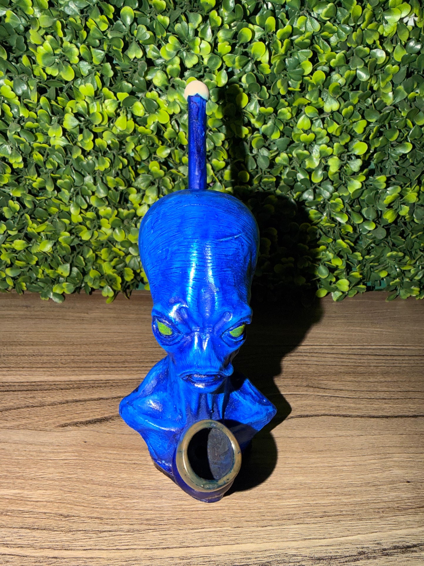 HAND CRAFTED MEDIUM PIPE