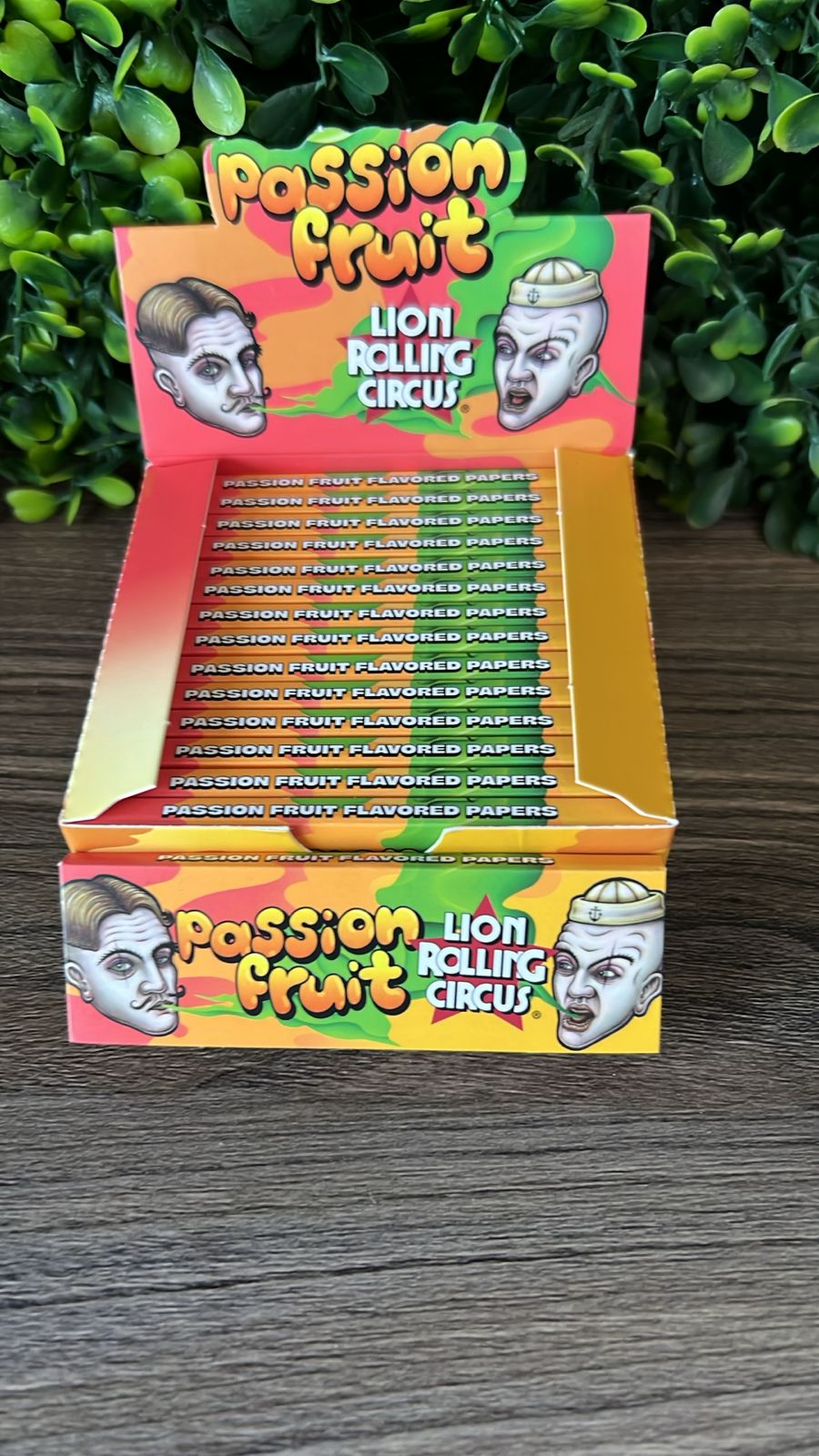 LION ROLLING CIRCUS PASSION FRUIT