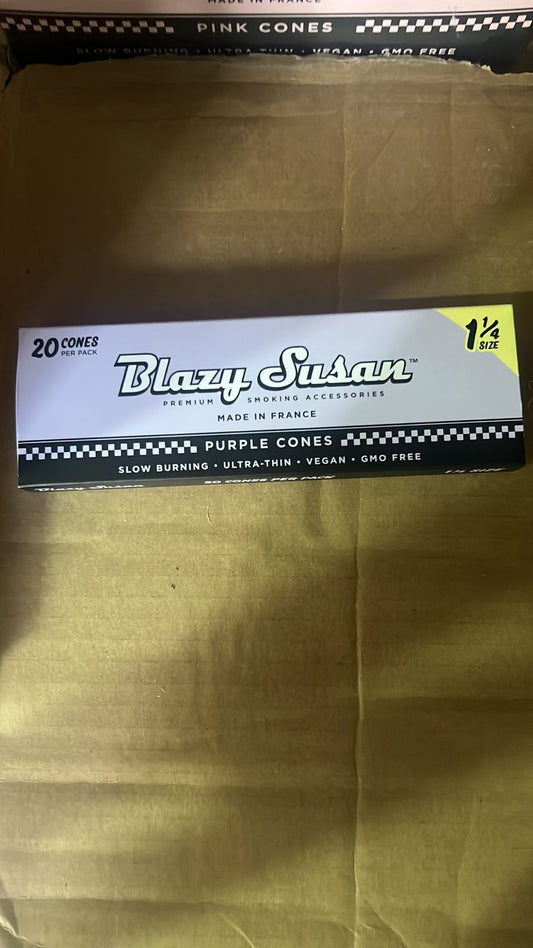 BLAZY SUSAN CAJA CON 20 CONOS MORADOS 11/4 (12 PCS)