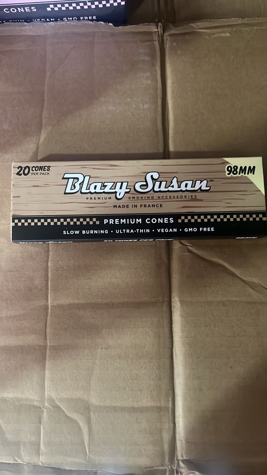 BLAZY SUSAN CAJA CON 20 CONOS SIN BLANQUEAR 98 MM(12 PCS)