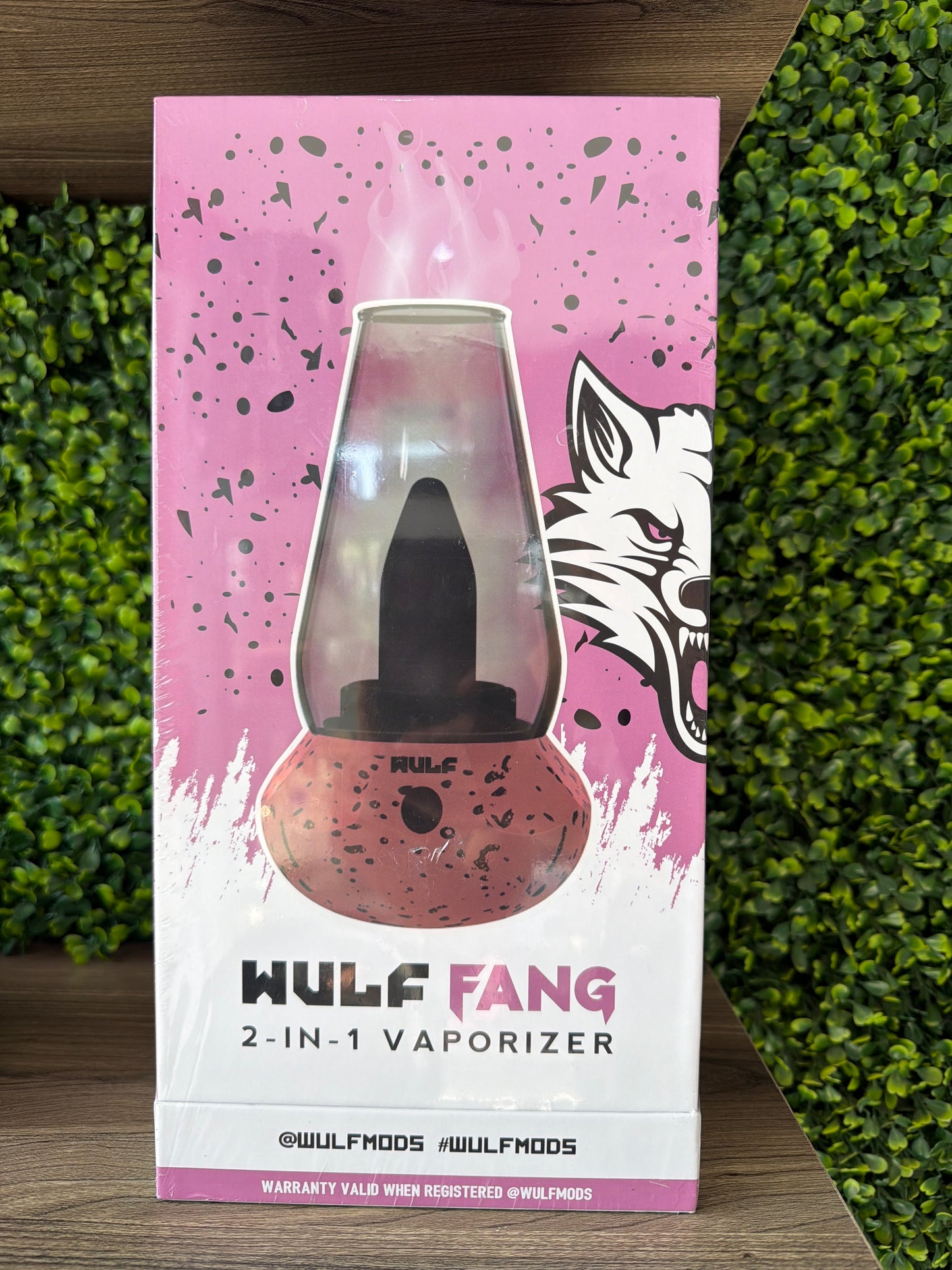 WULF FANG 2 IN 1 VAPORIZER BLACK AND ROSADO
