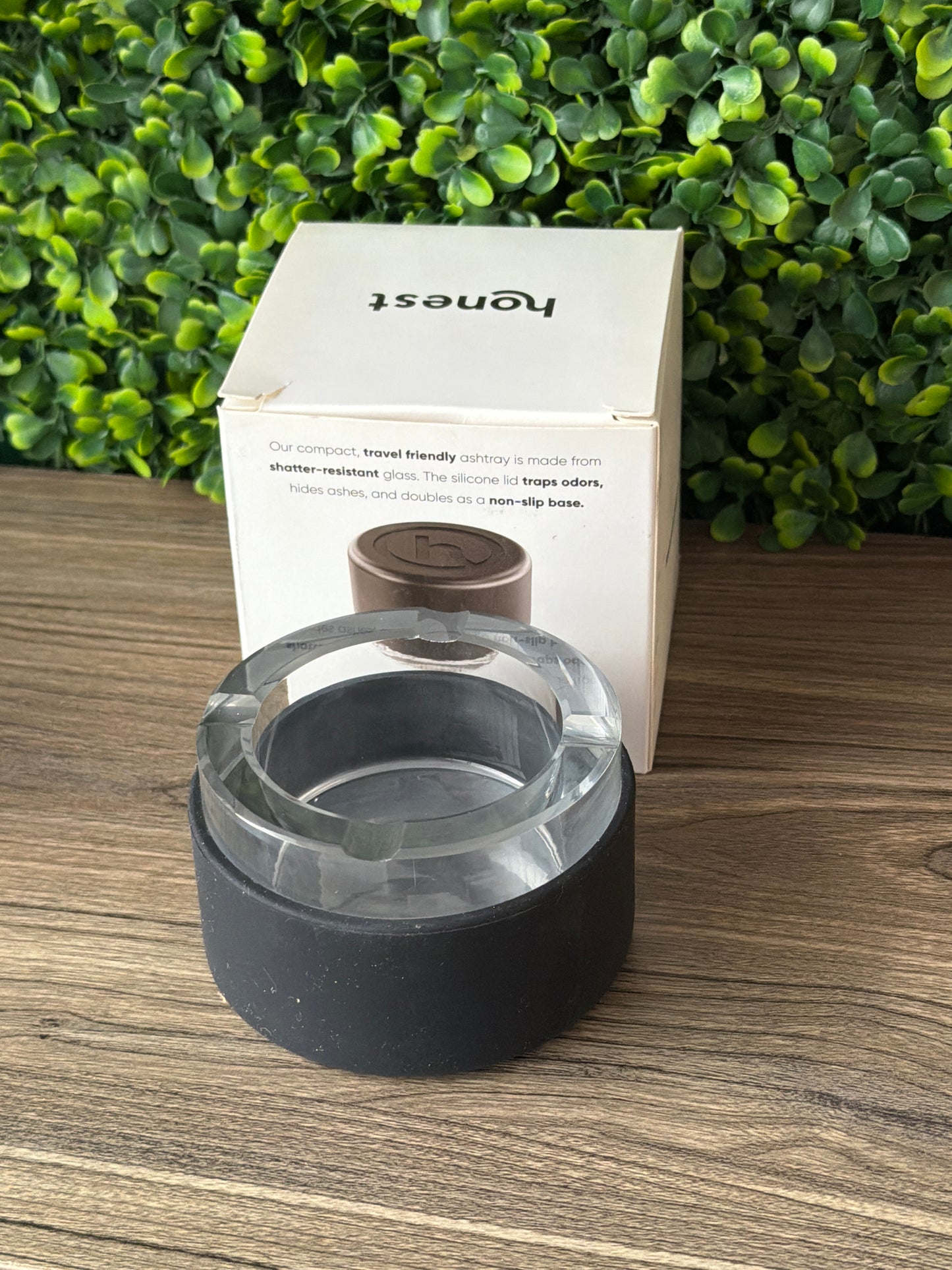 HONEST ASHTRAY