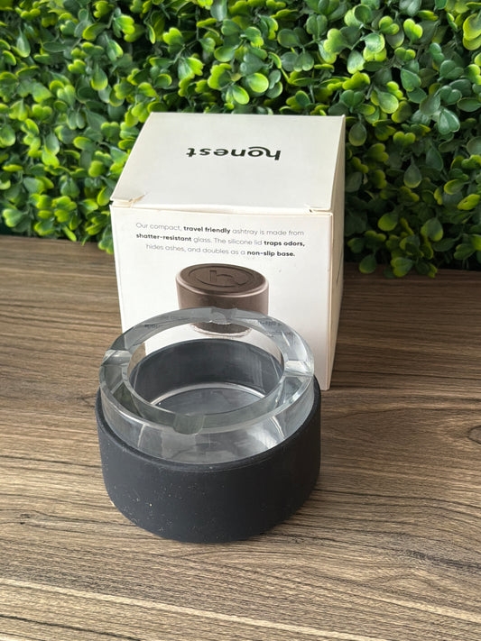 HONEST ASHTRAY